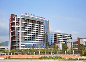 应用展示-高晶板_负离子生态硅晶板_医院集成吊顶_嵌入式隔帘轨道_医用隔帘_湖北星立方科技有限公司【官网】